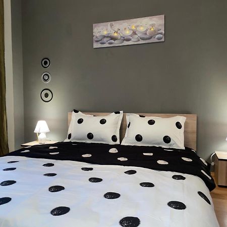 Motorway Alfa Apartament Apartment อาราด ภายนอก รูปภาพ